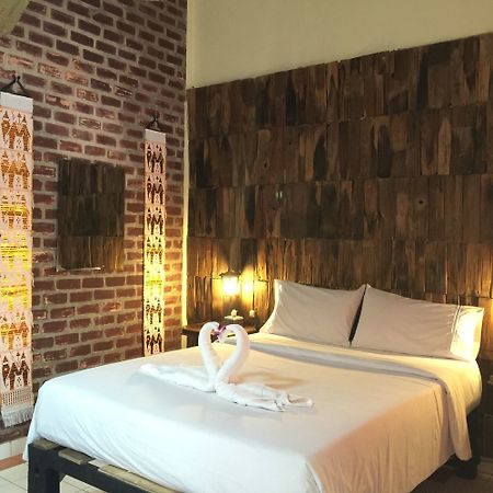 Baan Thai Homestay By Bgb Villas Kata pláž Exteriér fotografie